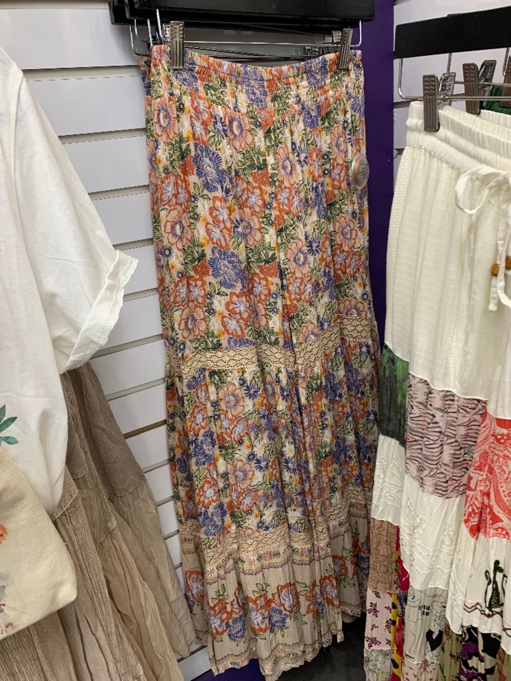 NWT Angie flowered wide leg pant with lace inserts